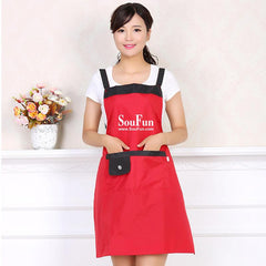 Water-Resistant Apron With Black Shoulder Straps And 2 Front Pockets